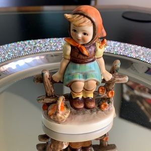 Hummel Figurine - Just Resting